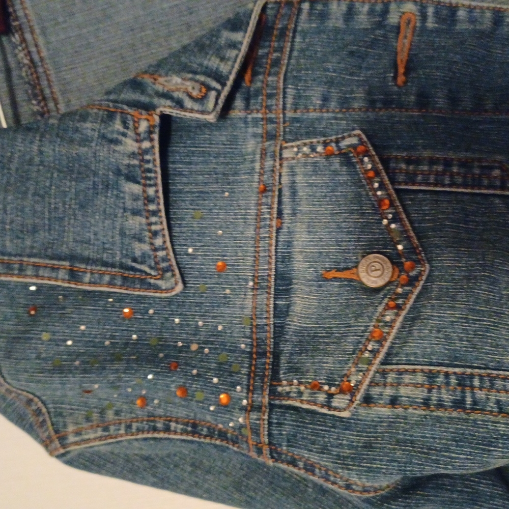 Jean jacket - Picture 2 of 4